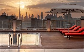 فندق دبل تري باي هيلتون دبي الجداف